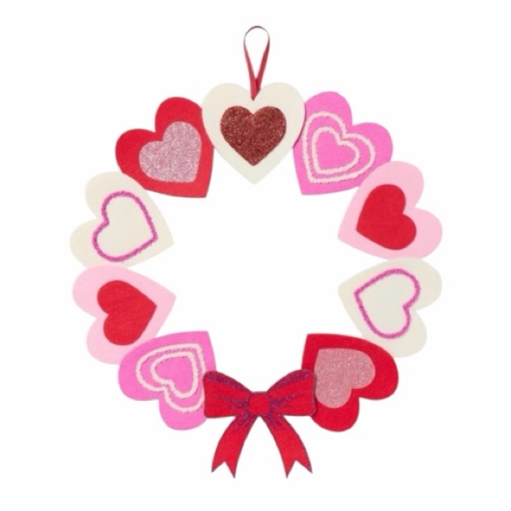NWT Target Spritz Felt Heart and Bows Wreath Pink and Red